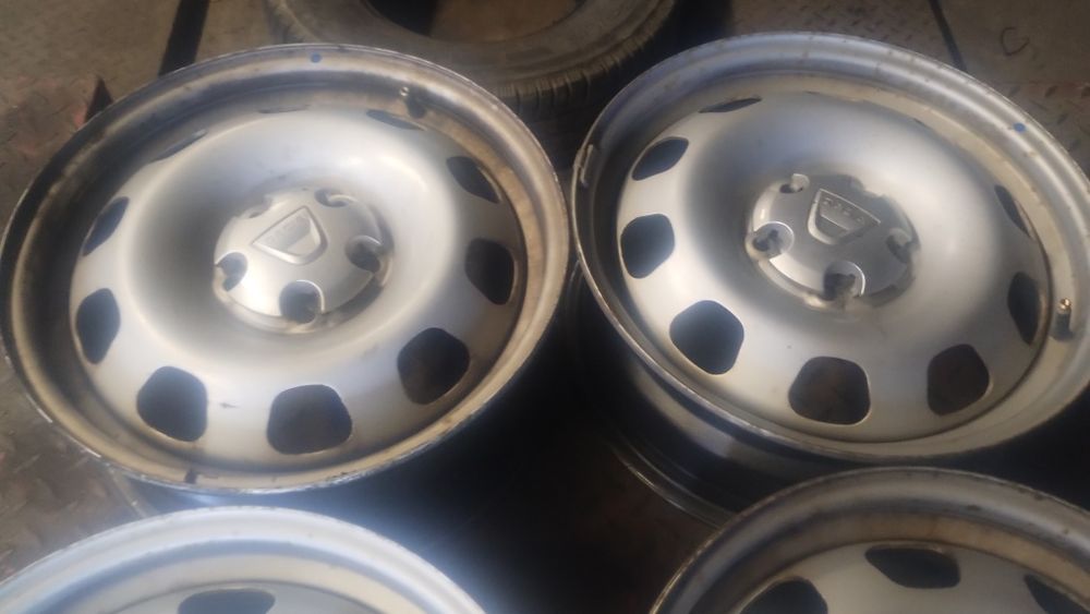 5x114,3 dacia renault nissan felgi stalowe dekielki