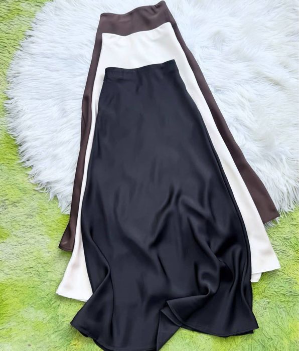 Шовкова спідниця XXL (52-54р)