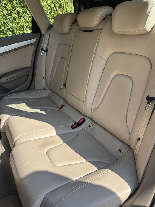Audi A4 Allroad 2011