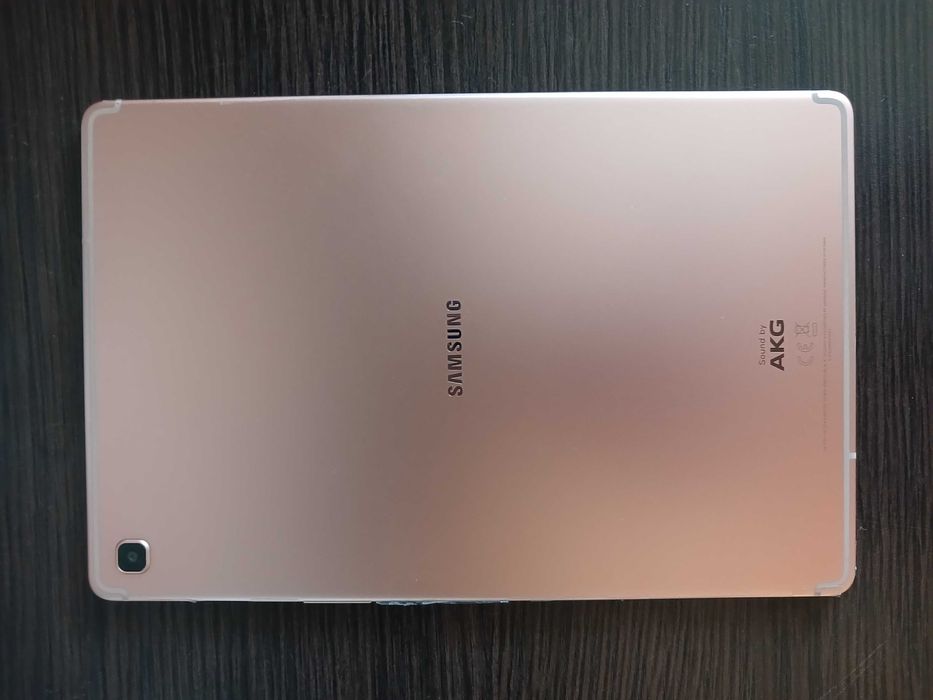 Планшет Samsung Tab S5e