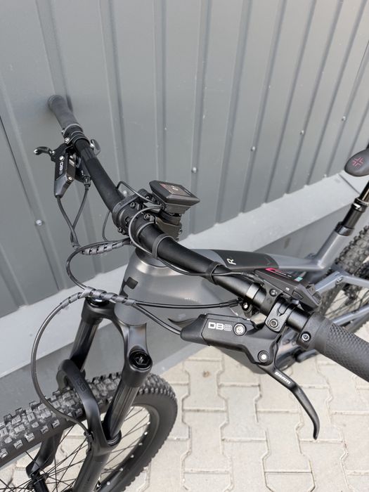 Продам carbon ebike bosch електровелосипед Cube Stereo 150 L 29