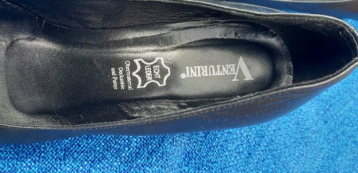 Venturini buty czółenka czarne skóra 37