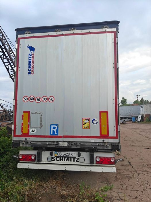 Продам полуприцеп тент Schmitz