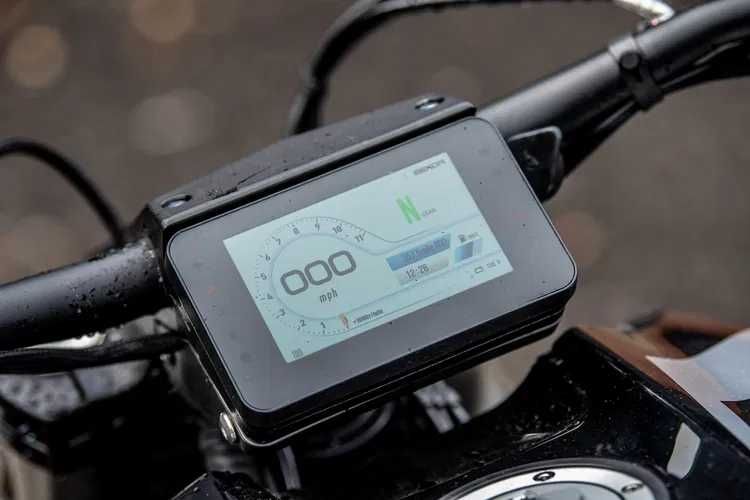 Мотоцикл BENDA LFС 700 PRO
