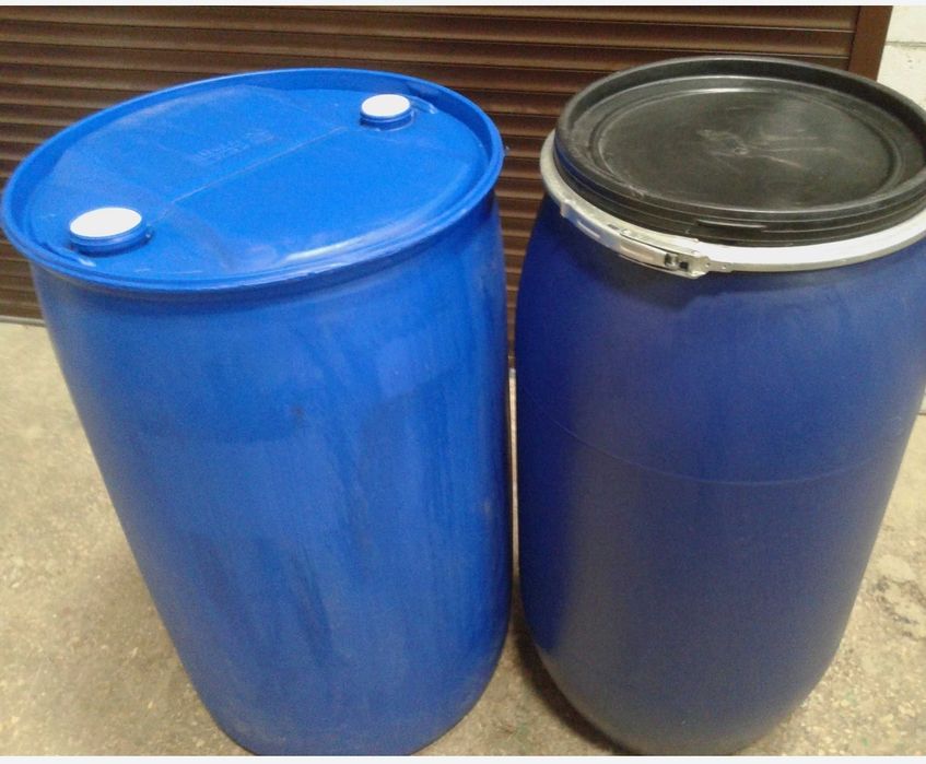Продам  пластикові бочки