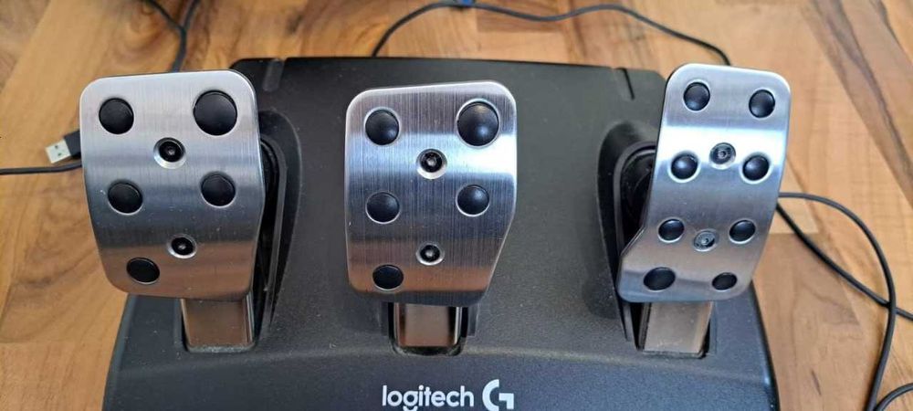 Kierownica Logitech G29 + shifter, na gwarancji