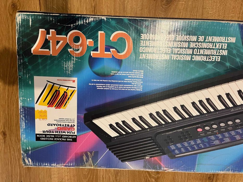 Keyboard Casio CT 647, kupiony w USA, stan bdb