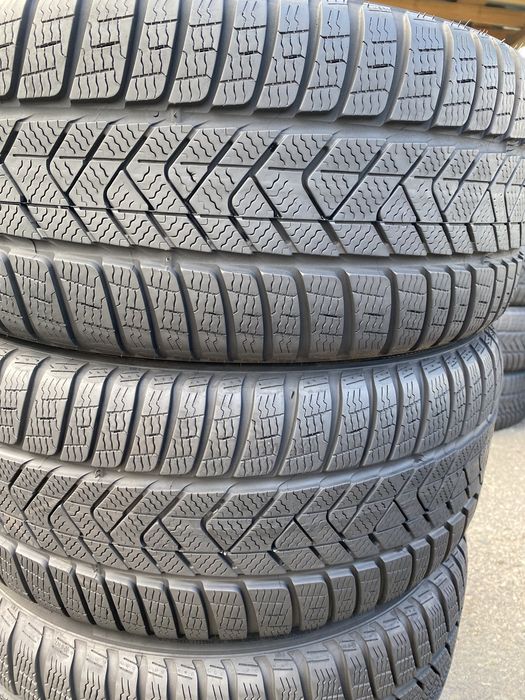 255 35 19 Pirelli Sottozero 3 RSC 80% 2023 Шини Зима