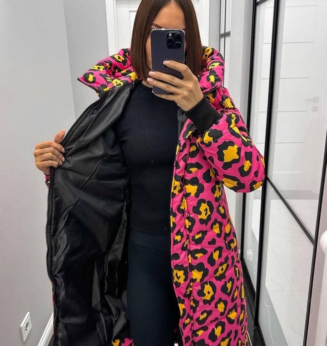 Яскравий пуховик-пальто в стилі Pink Panther - Твоя ідеальна зима!