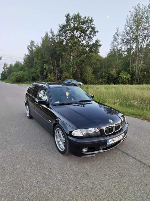 BMW E46 325i Touring