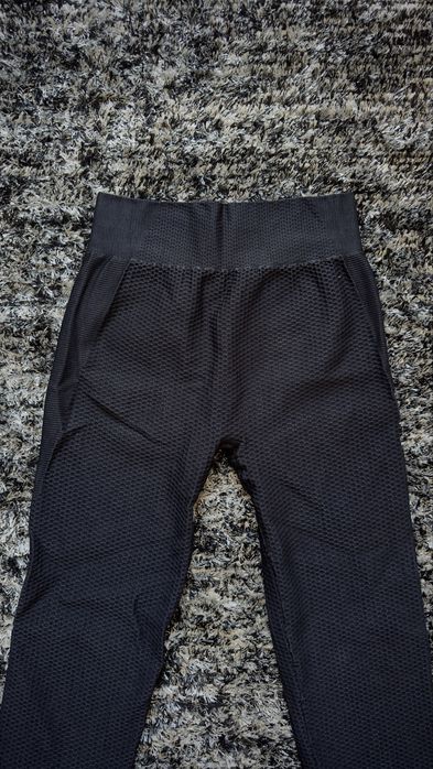Prozis Leggings Scrunch Preto | Textura Waffle | Novas