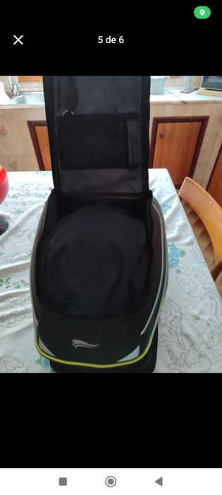 Mochila de moto para capacete