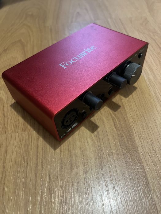 Звукова карта Focusrite Scarlett Solo 3rd Gen