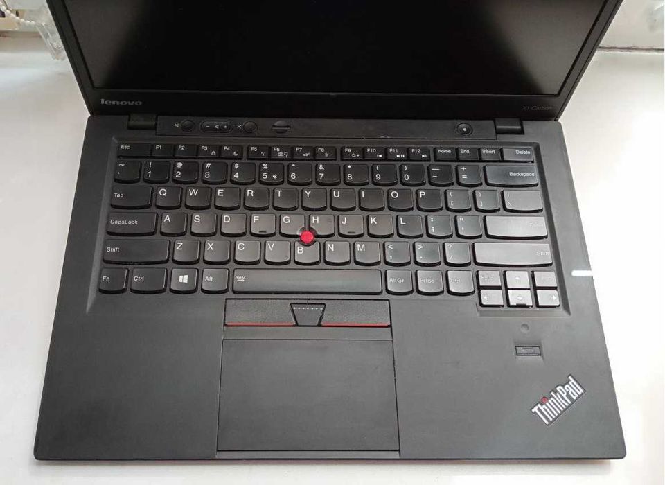 Lenovo X1 Carbon i5-3427 2\4 ядер, 14" HD+ IPS\ SSD m2 128Gb\ 2.5годин