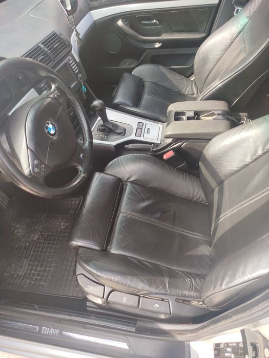 Продам власний автомобіль Бмв е39