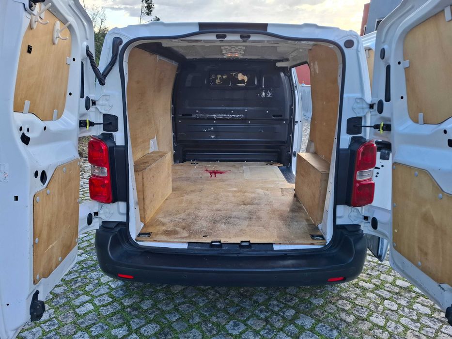 Peugeot Expert 1.5 BlueHDi 3 lugares Premium de 2020 COM IVA/DEDUTIVEL