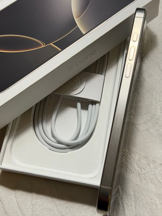 iPhone 16 Pro Max 512GB