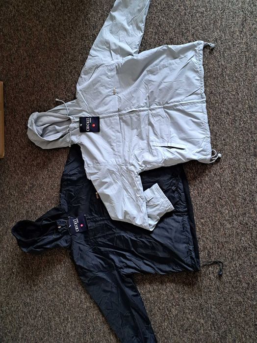 На подарок женщине КУРТОЧКА ветровка на флисе М, L