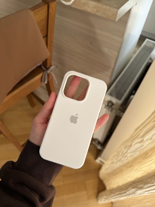 Чохол на iPhone 15 pro