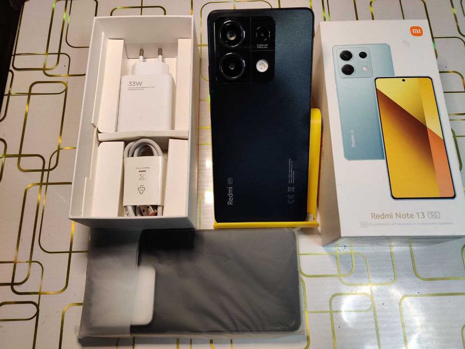Уцінка - Xiaomi Redmi Note 13 5G з NFC 8/256Gb-не включається.