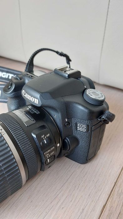 Aparat Canon EOS 50D + super obiektyw EF-S 17-55mm 1:2.8 IS USM