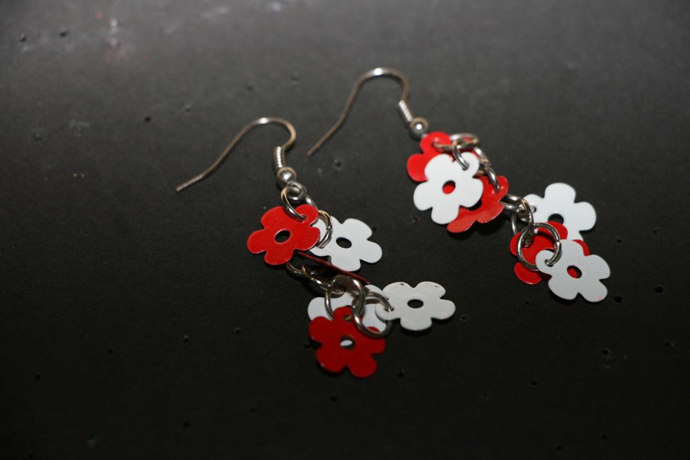 Brincos Compridos com Flores