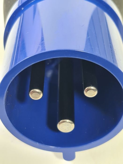 Адаптер зарядного устройства Tesla