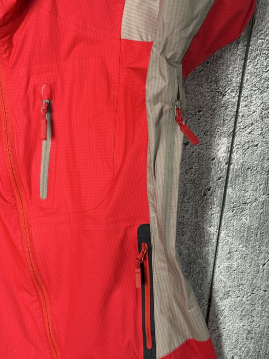 (Розмір S) Чоловіча мембранна куртка  Mammut DRYtech оригінал waterproof трекінгова