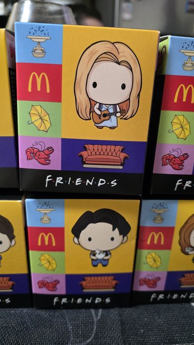 Bonecos Friends McDonald's