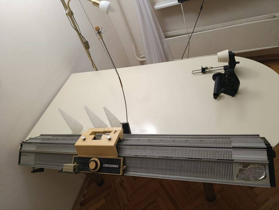 Вязальная машинка Украинка 2