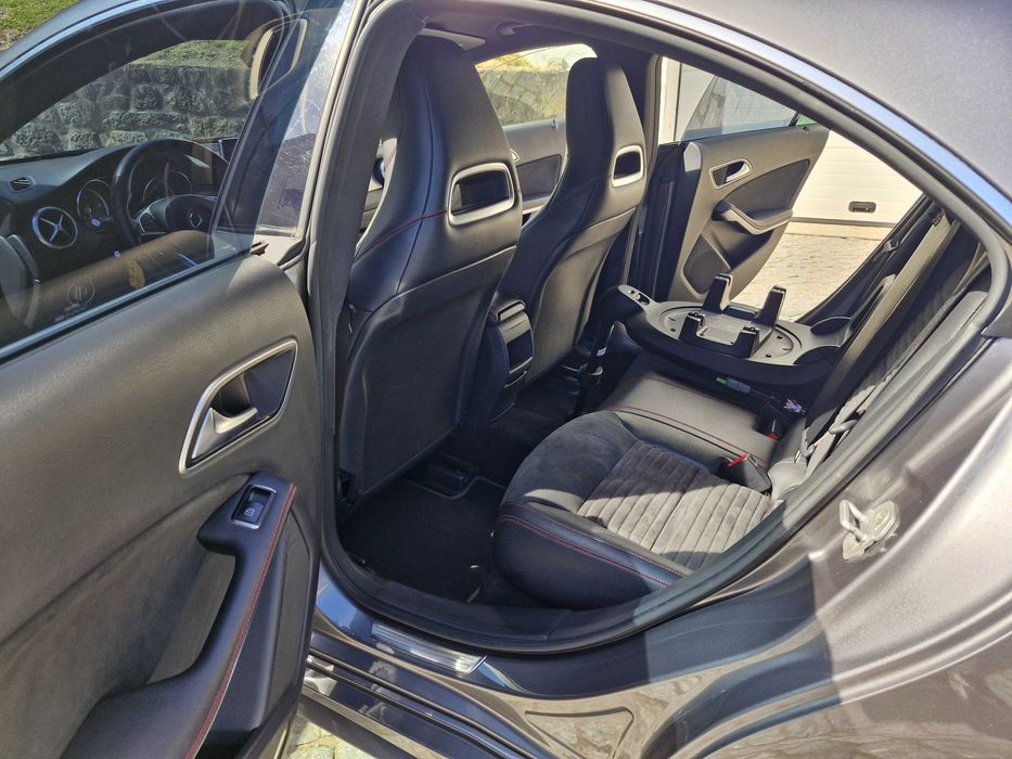 Mercedes CLA 220d 177cv AMG Line - Automático - NACIONAL