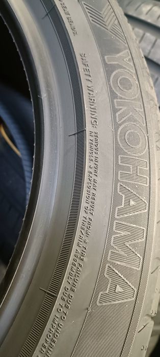 Pneus  275/40/18