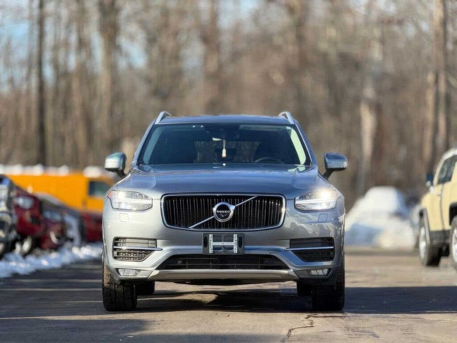 Volvo XC90 T6 Momentum      2016