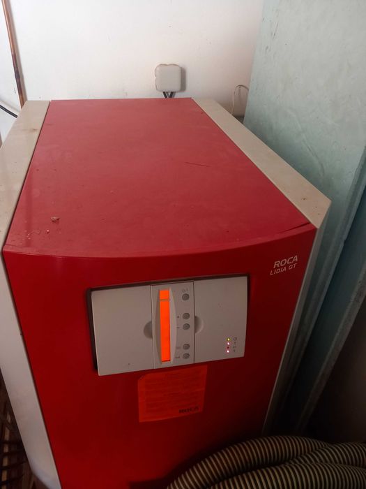 Caldeira roca a gasóleo