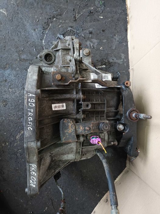 КПП Коробка передач 2.5DCI PK6028 Трафік Віваро Trafic Vivaro