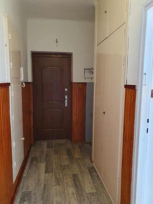 2 pokoje, 47 m², 1 piętro – centrum Maków Mazowiecki