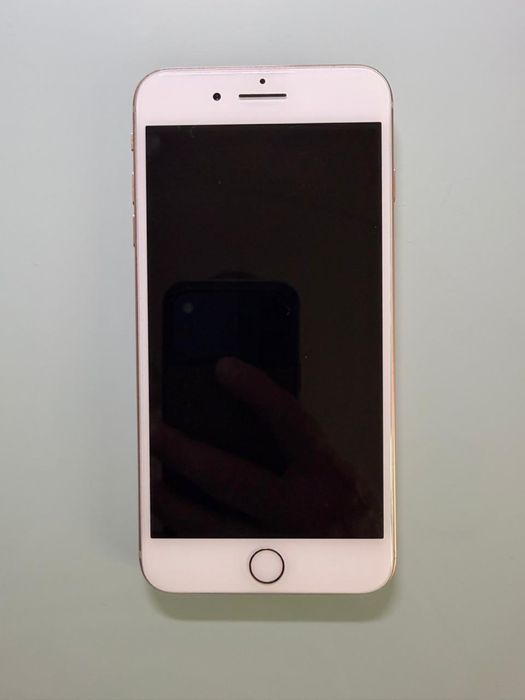 IPhone 8 Plus 256 Гб в ідеальному стані