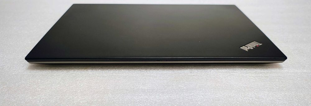 Lenovo T490s Core i5 Ram 16 GB SSD 256 Full HD IPS Windows 11 BDB