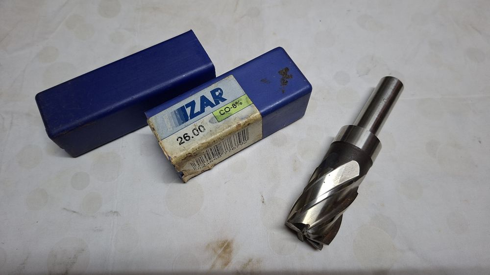 Ferramentas variadas brocas compasfo