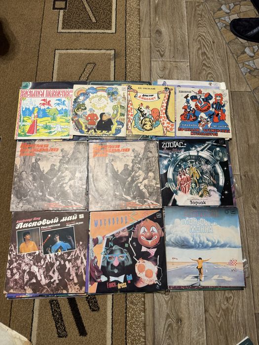 Продам пластинки раритетні оригінальні