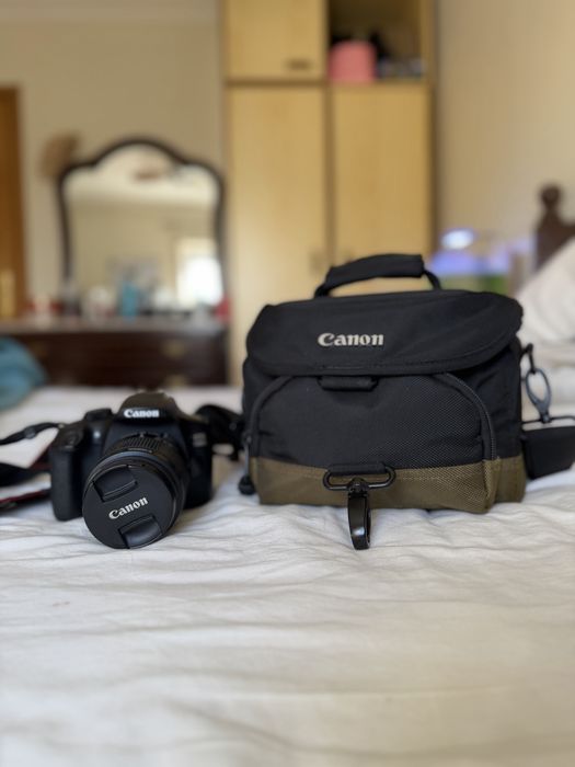 Canon EOS 1300D