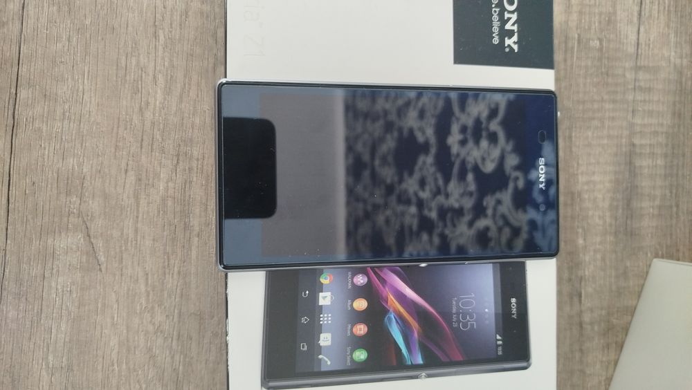 Sony Xperia Z1 (працююча)