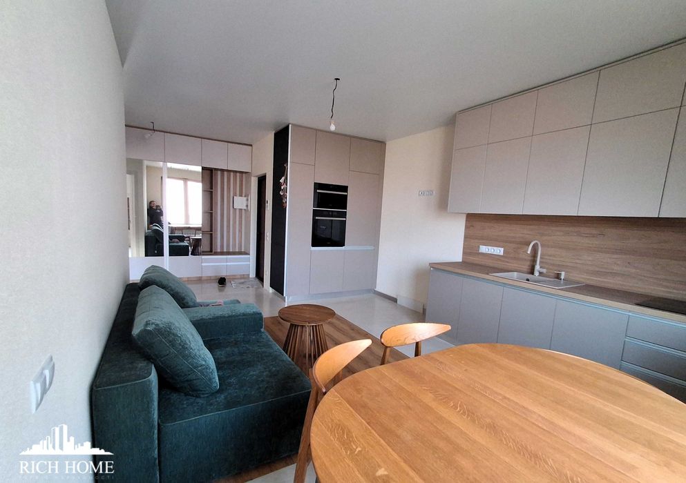 ЖК Петрівський квартал. Ідеальна квартира з дизайнерським ремонтом!