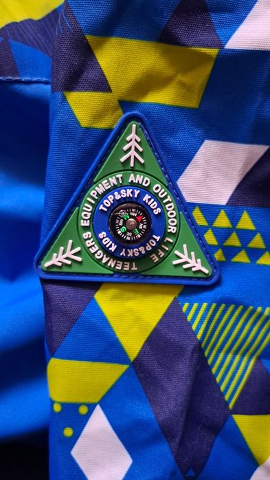 Куртка,  ветровка весна-осень р.140