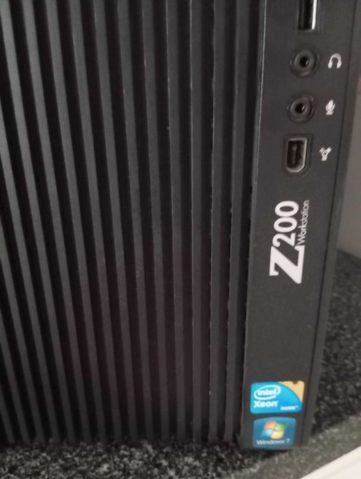 Computador de secretária HP