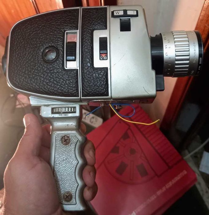 Câmara Super 8 Bauer C Royal (P/ Peças ou Reparação) Lente Schneider