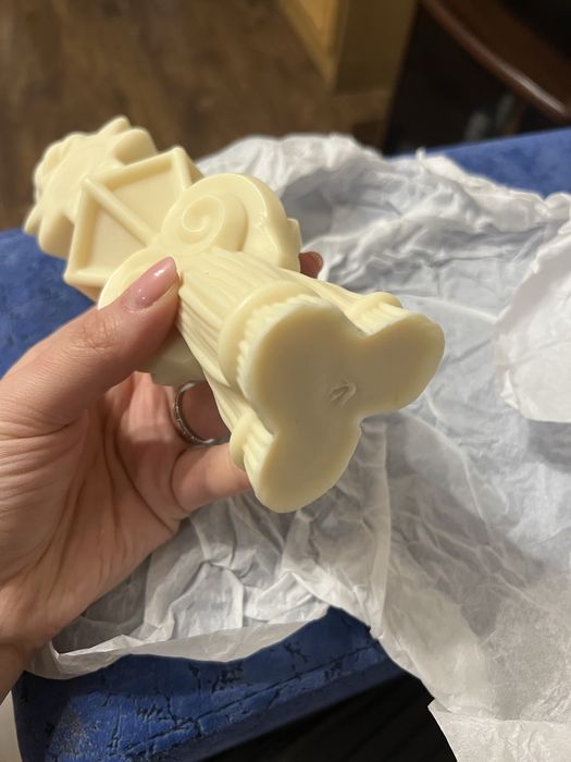 Різдвяна бджолина свічка ручної роботи - просто Микола