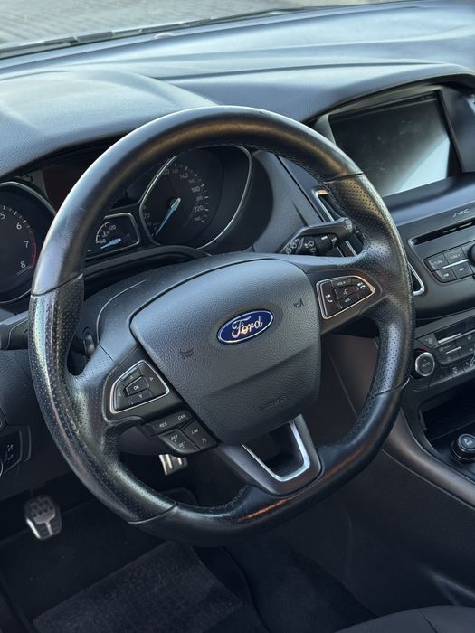 Ford Focus 1.0 125cv