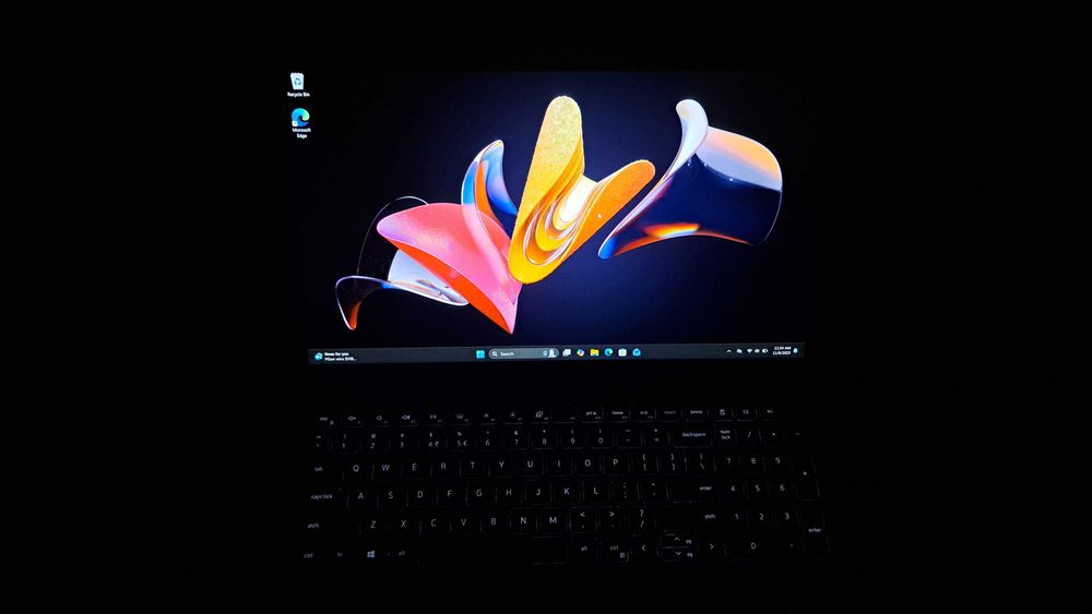 laptop Dell Vostro 5510 i7 / 32 /512