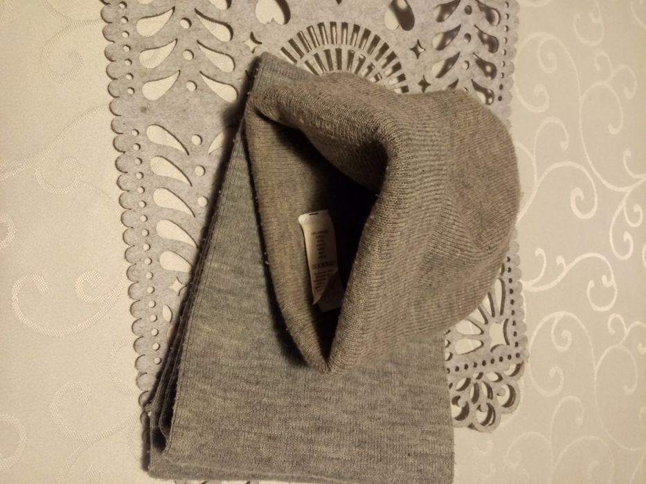 Komplet czapka + komin